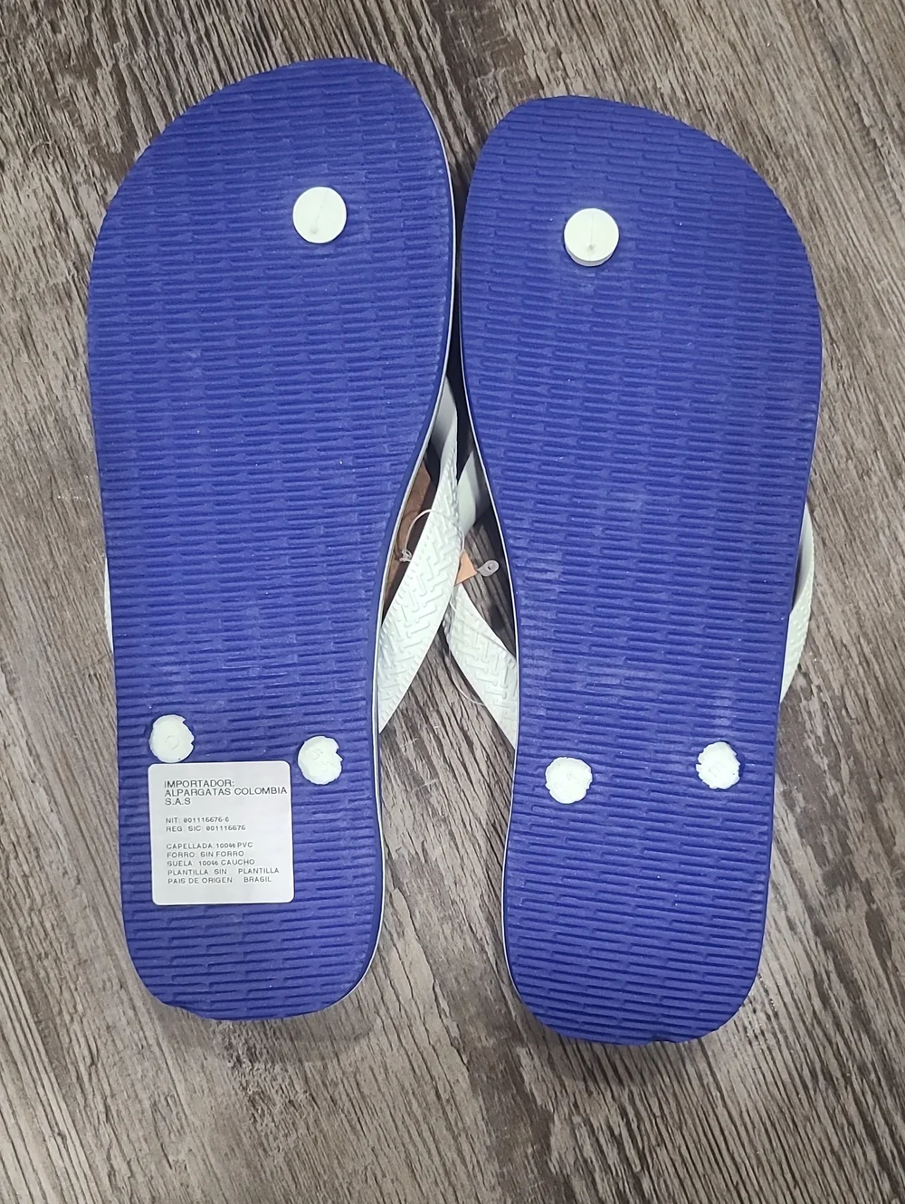 Havaianas Blue Brazil Flip Flops Size 9/10